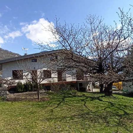 Chalet Avec Jardin *